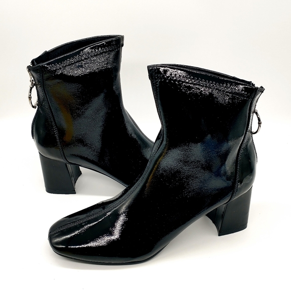 Olivia Miller Dream Lover Booties Boots Black 8 - Picture 1 of 10